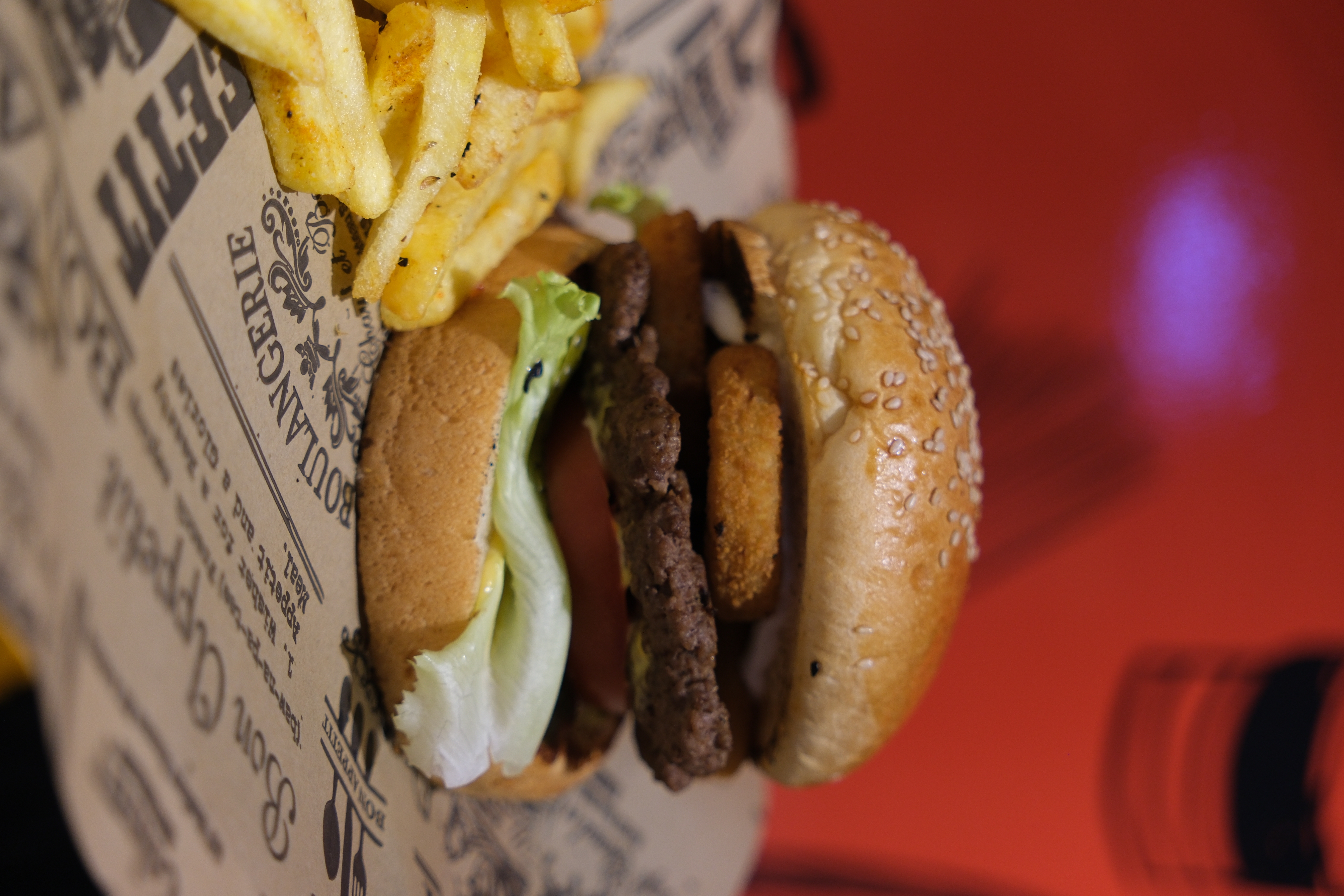 QUM BURGER